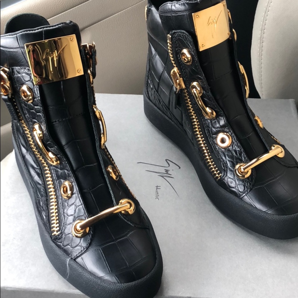 Giuseppe Zanotti Men’s 41 (NEVER WORN)